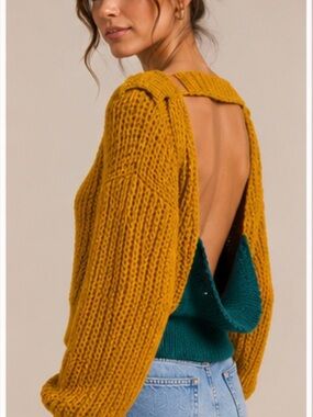 Zara SRPLS limited edition Open-Back Chunky Knit Sweater. MADE IN ITALY!